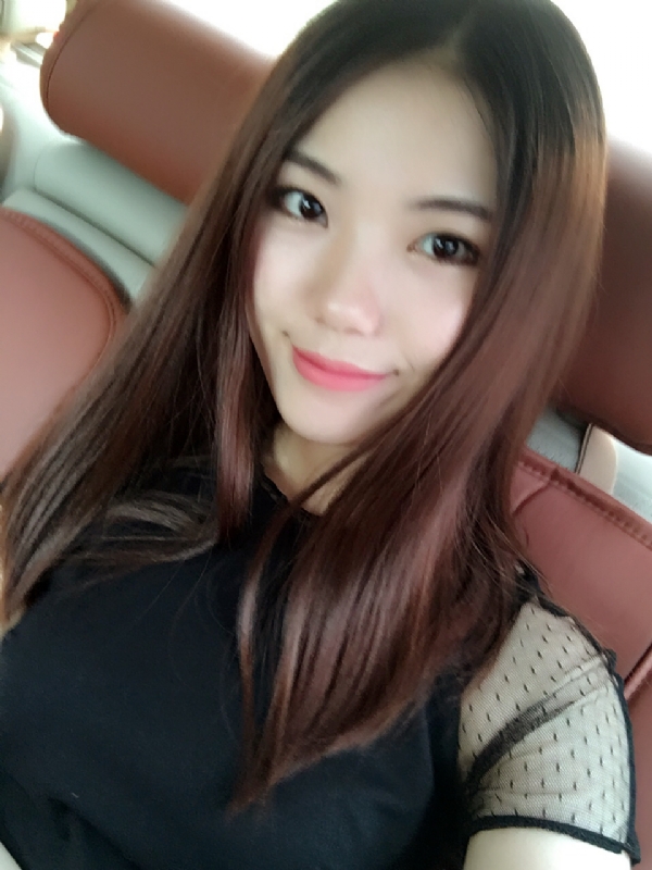 盛开的花朵的第二张照片--鞍山相亲服务中心