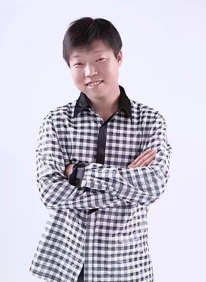 碧海升明月的第一张照片--鞍山相亲服务中心