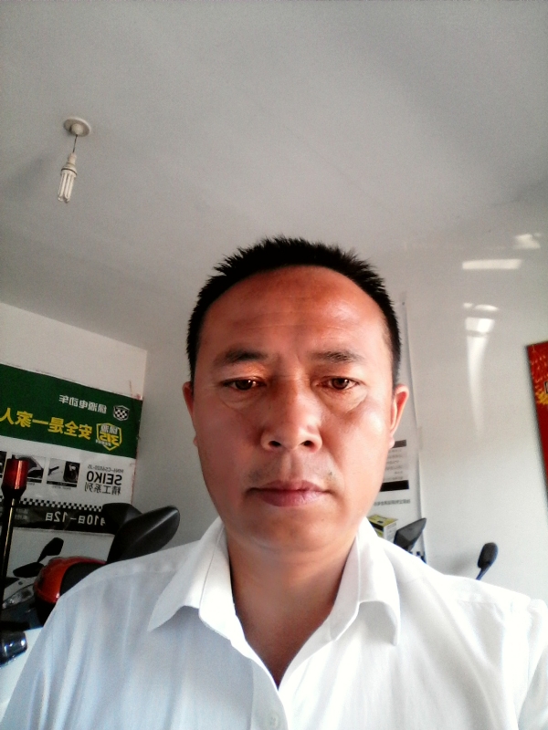 左手的第一张照片--鞍山相亲服务中心