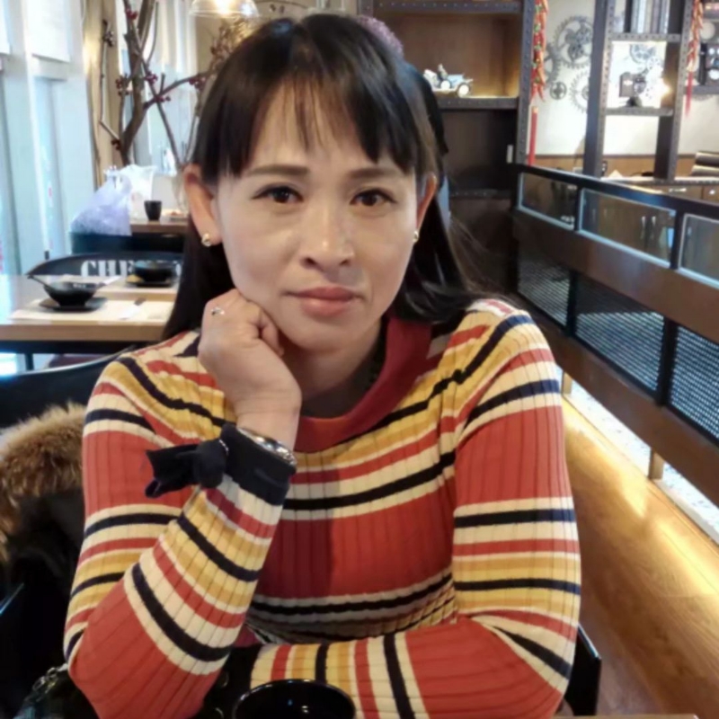 玫瑰花的第一张照片--鞍山相亲服务中心