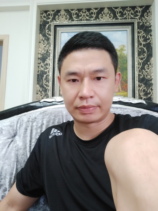 风的第一张照片--鞍山相亲服务中心