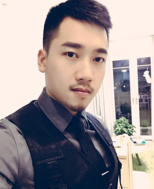 风的季节的第一张照片--鞍山相亲服务中心