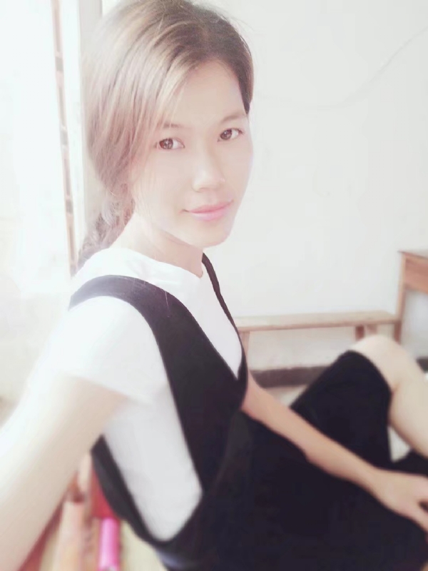 婷婷的第一张照片--鞍山相亲服务中心