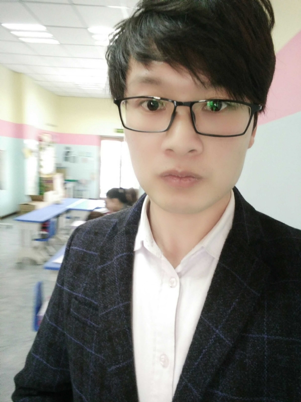 峰的呢喃的第一张照片--鞍山相亲服务中心