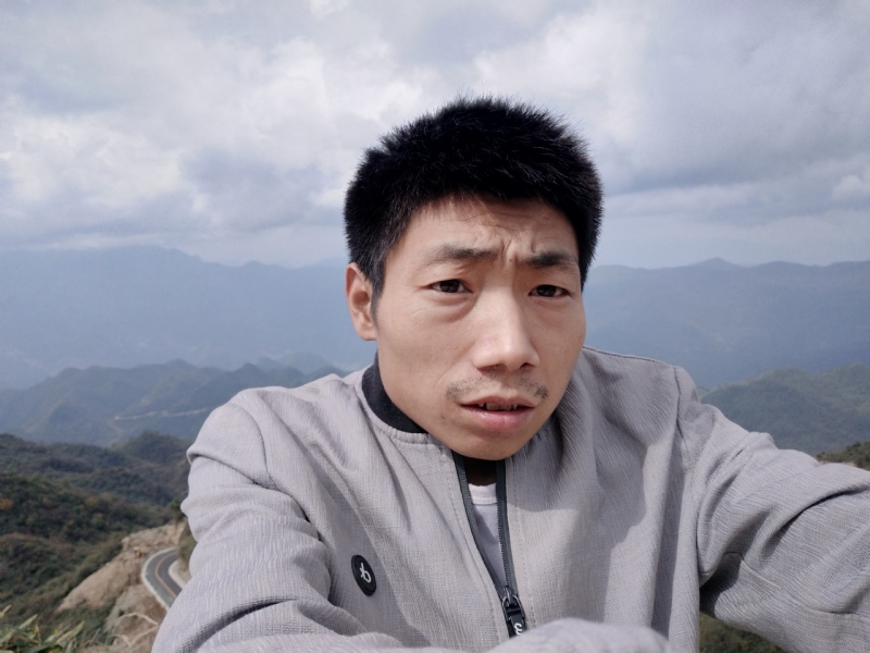 向后半生奋斗的第一张照片--鞍山相亲服务中心