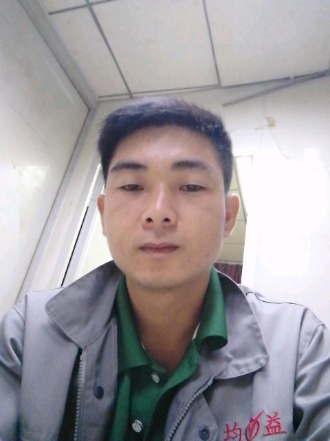 枫叶的第一张照片--鞍山相亲服务中心