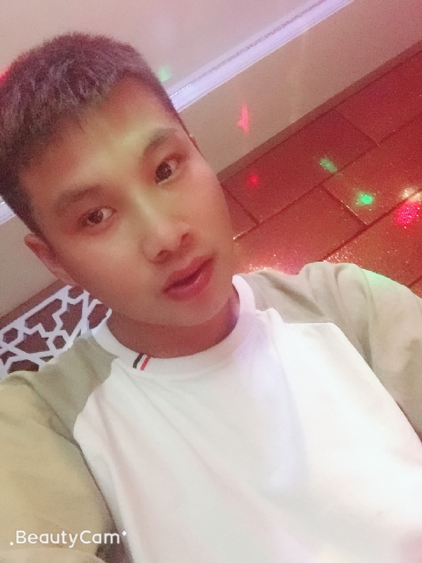 阿锋的第一张照片--鞍山相亲服务中心