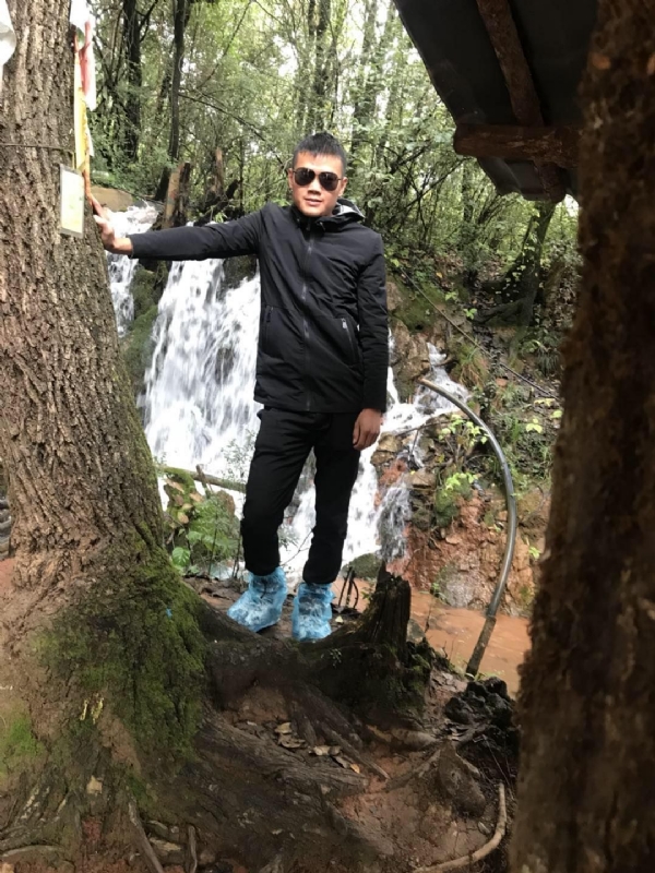 譕忄的第一张照片--鞍山相亲服务中心