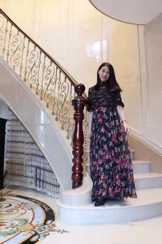 馨儿的第三张照片--鞍山相亲服务中心