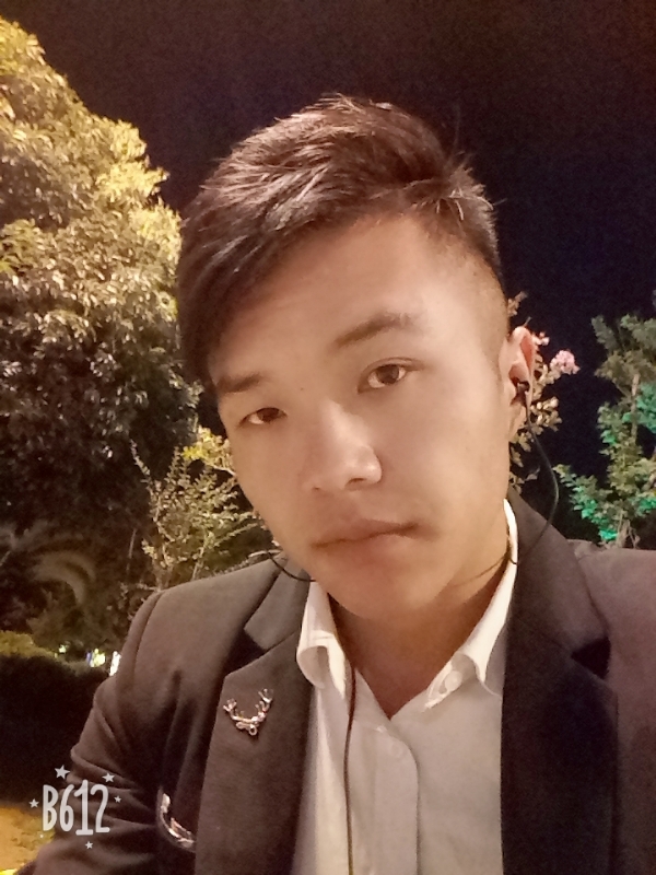 只求一陪伴的第一张照片--鞍山相亲服务中心