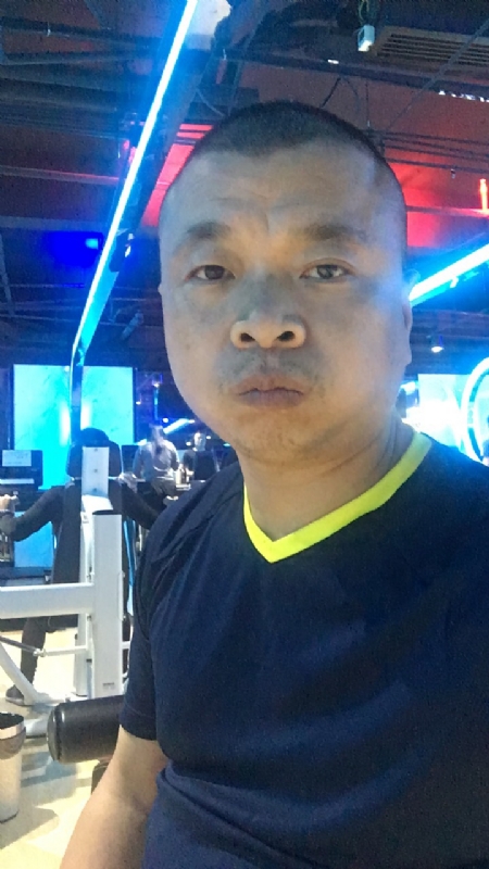 奋斗的第一张照片--鞍山相亲服务中心