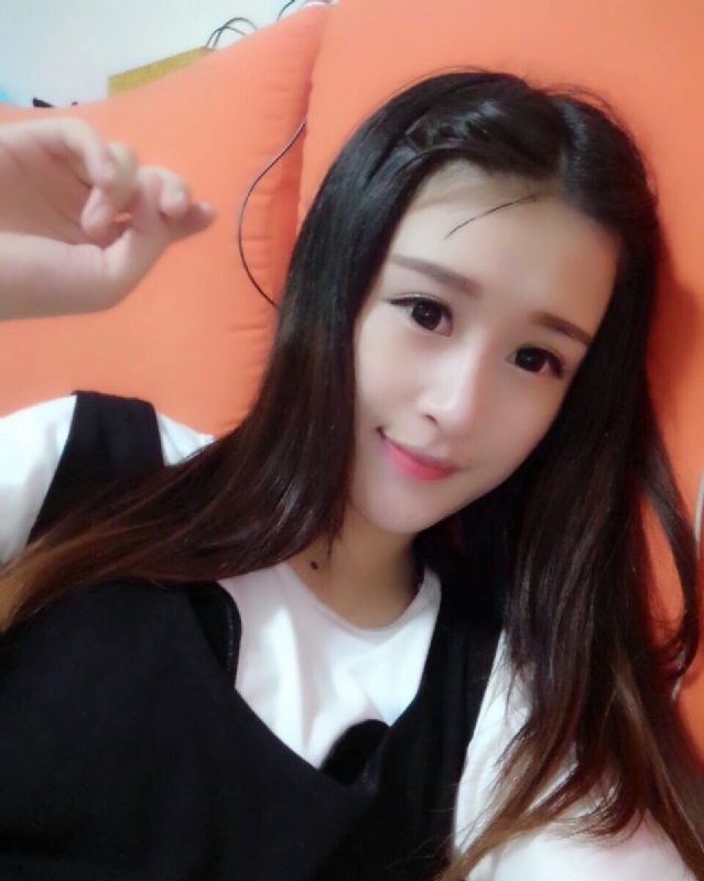 花开的季节的第一张照片--鞍山相亲服务中心