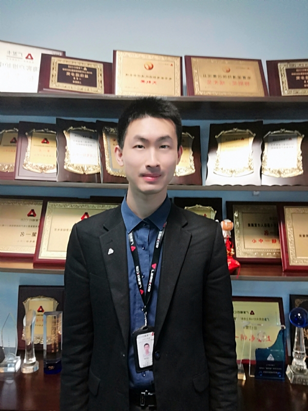 魔都青年的第一张照片--鞍山相亲服务中心