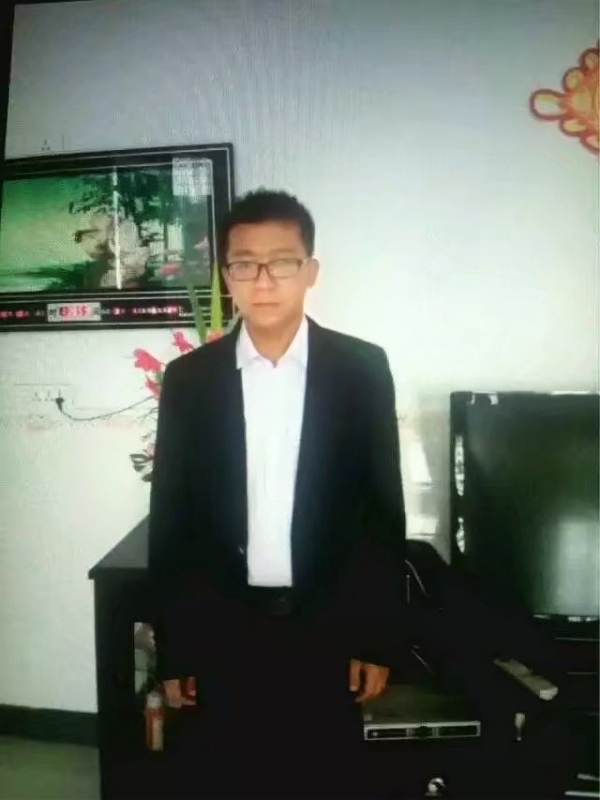 依然疼痛的第一张照片--鞍山相亲服务中心