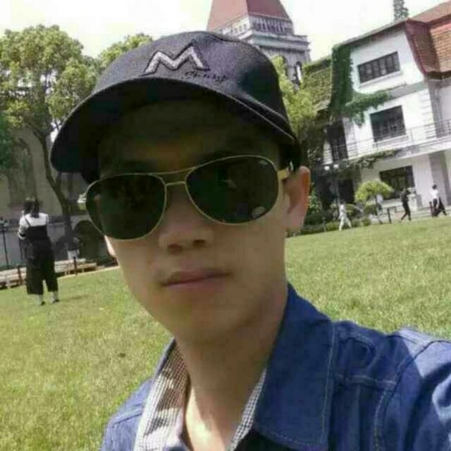 龙小华的第一张照片--鞍山相亲服务中心