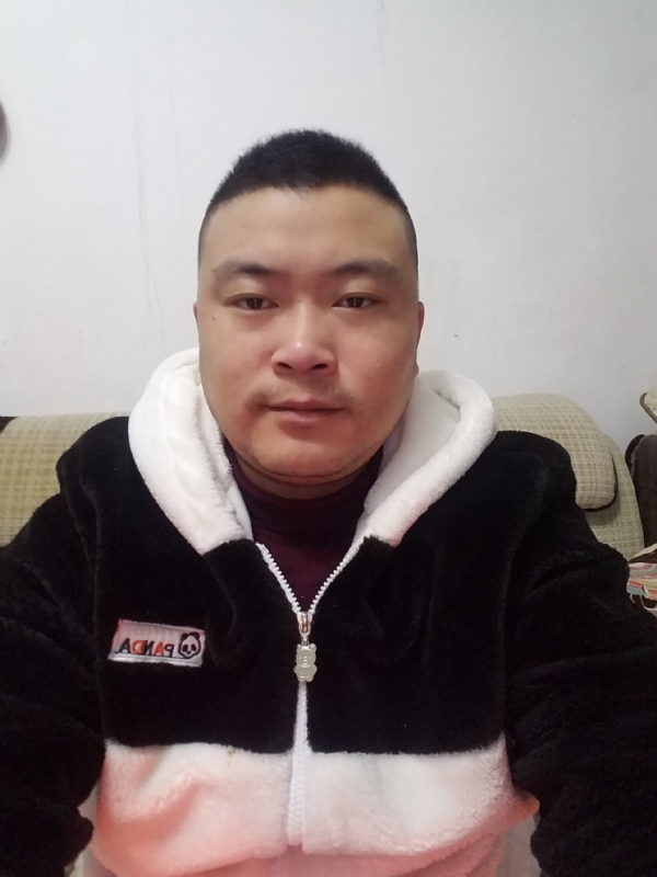 风的第一张照片--鞍山相亲服务中心