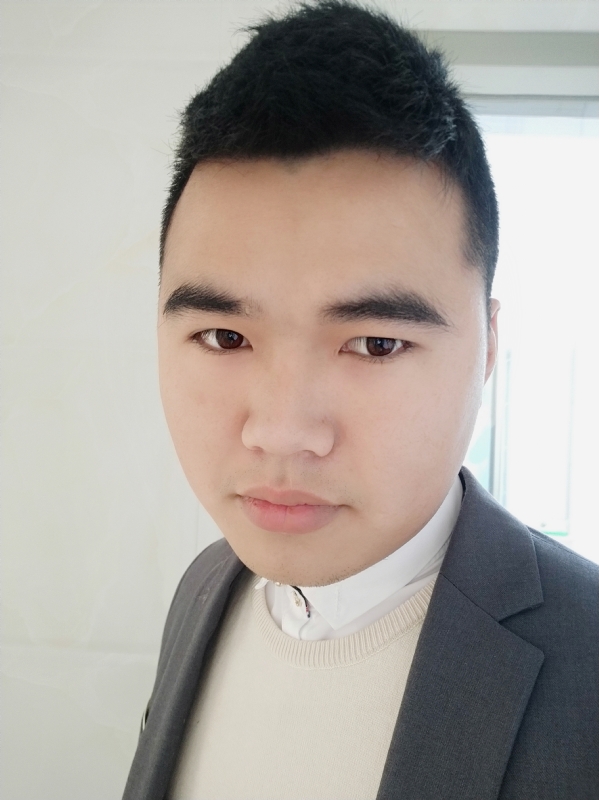 啊辉的第一张照片--鞍山相亲服务中心