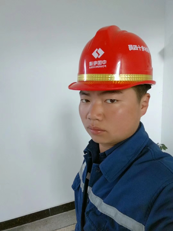 小公牛的第一张照片--鞍山相亲服务中心