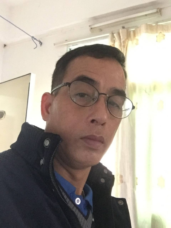 快乐人生的第一张照片--鞍山相亲服务中心