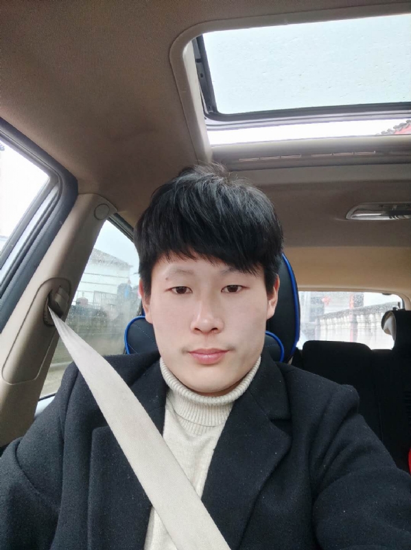 少年的第一张照片--鞍山相亲服务中心