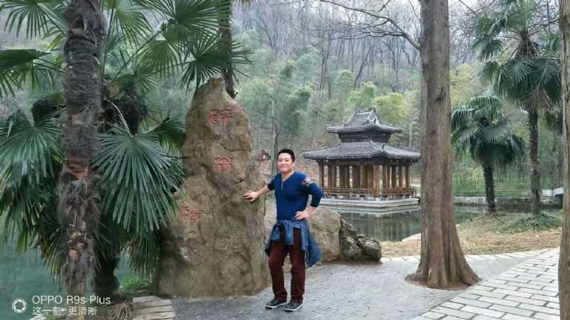 烦事用点心的第一张照片--鞍山相亲服务中心