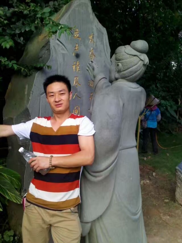 相依相伴的第一张照片--鞍山相亲服务中心