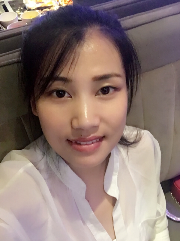 风尘的第一张照片--鞍山相亲服务中心