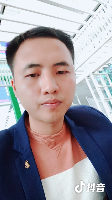 佳鑫的第一张照片--鞍山相亲服务中心