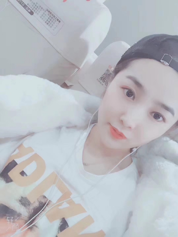 时光浅夏的第三张照片--鞍山相亲服务中心