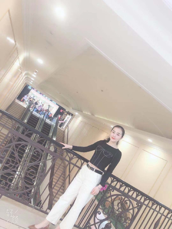 时光浅夏的第四张照片--鞍山相亲服务中心