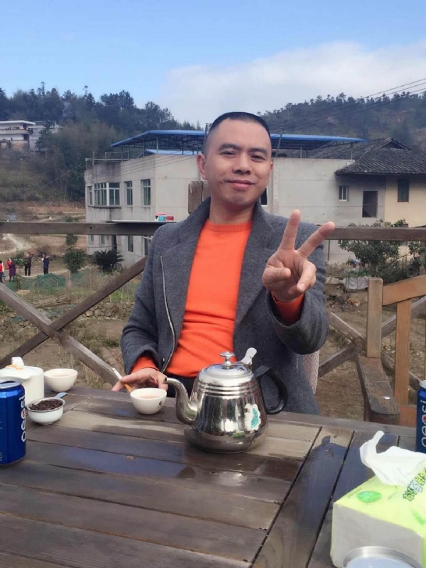 往生的第一张照片--鞍山相亲服务中心