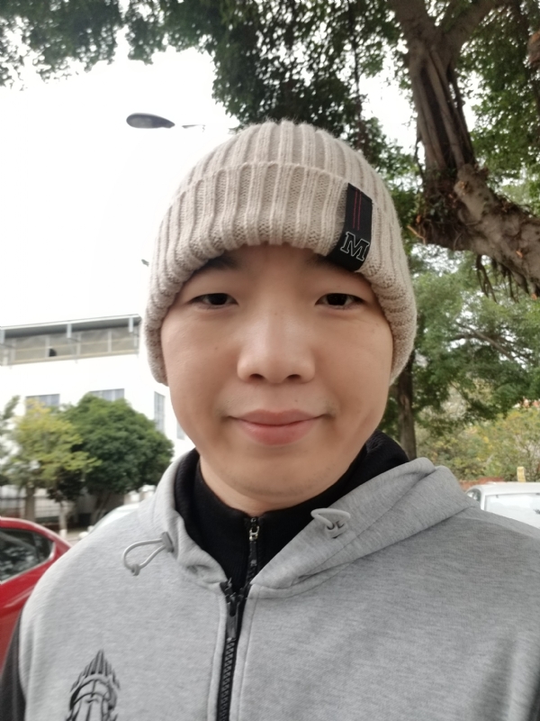 爱笑的老虎的第一张照片--鞍山相亲服务中心