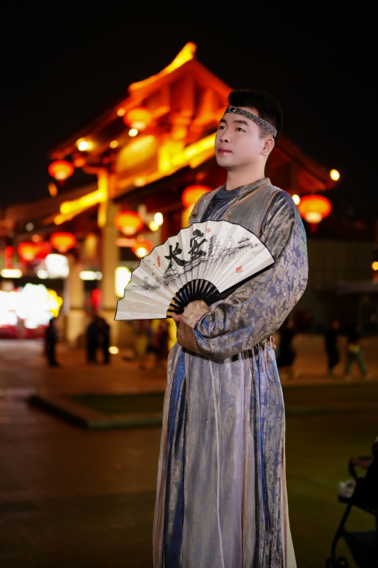 细辉的第一张照片--鞍山相亲服务中心