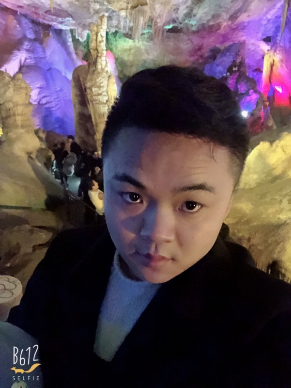 奔跑的五花肉的第一张照片--鞍山相亲服务中心