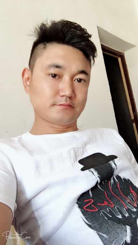 yang的第一张照片--鞍山相亲服务中心