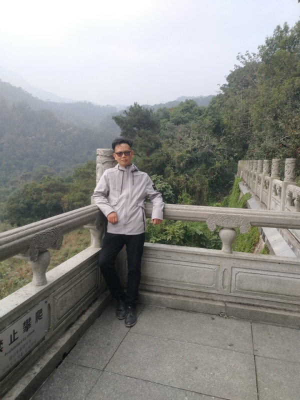 鱿鱼的第一张照片--鞍山相亲服务中心