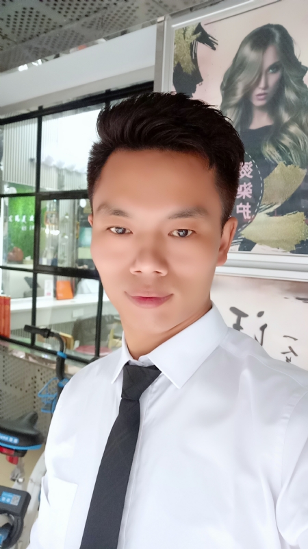 阳光男士的第一张照片--鞍山相亲服务中心