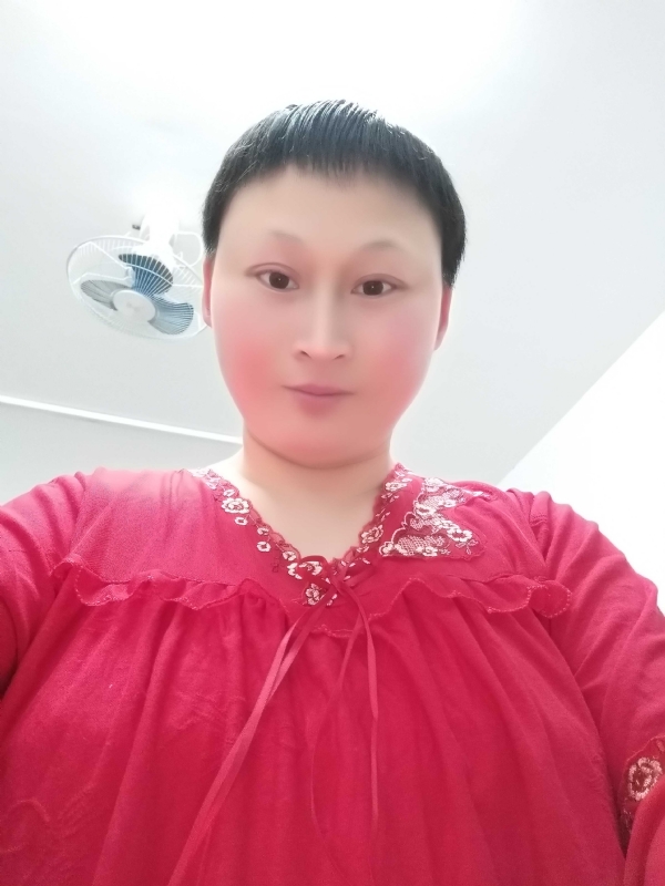 彩虹姐姐永不言弃的第一张照片--鞍山相亲服务中心