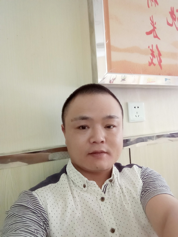 风云淡的第一张照片--鞍山相亲服务中心