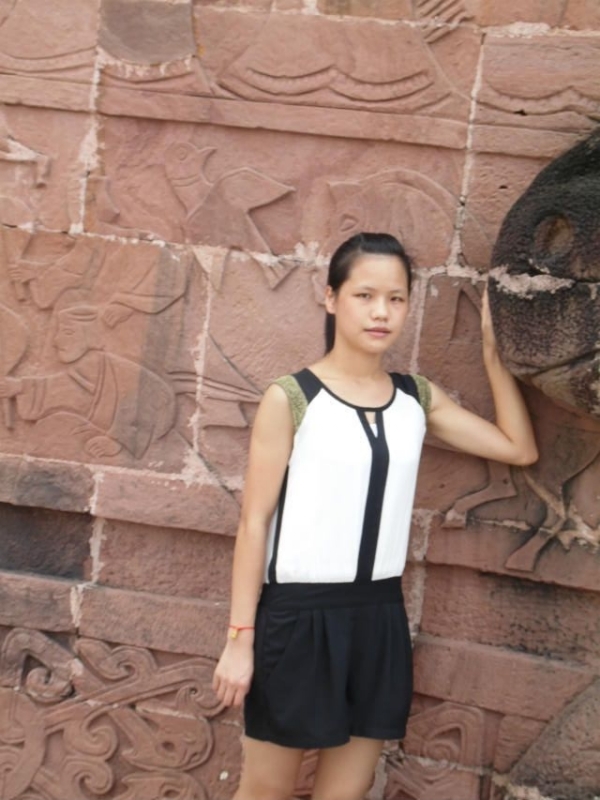 缘凤的第一张照片--鞍山相亲服务中心