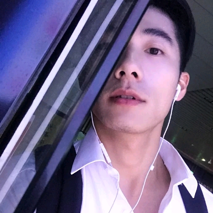 心若磐石的第二张照片--鞍山相亲服务中心