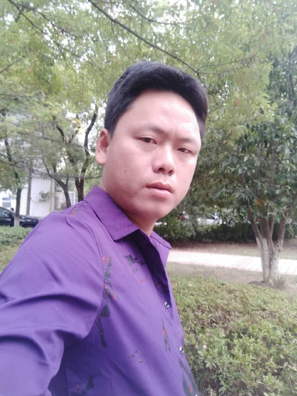 黄龙飞的第一张照片--鞍山相亲服务中心