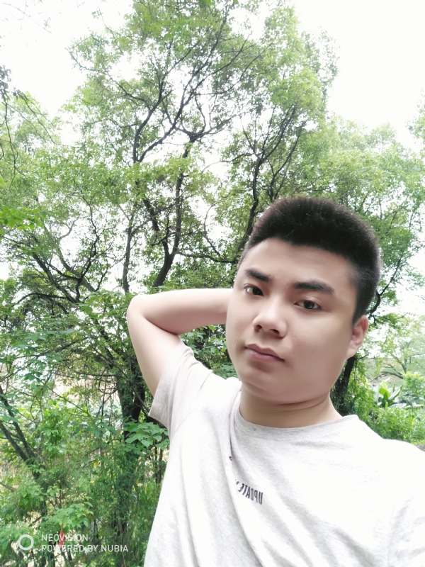 黄帅哥的第一张照片--鞍山相亲服务中心