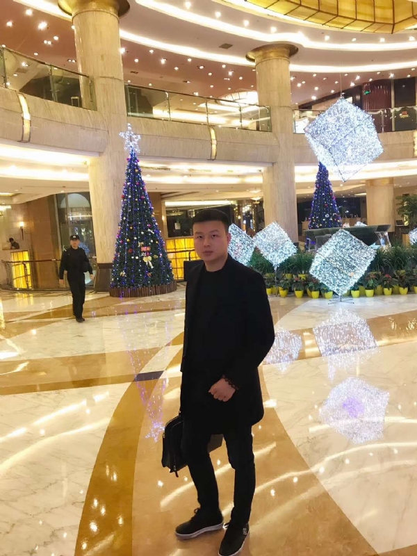 够钟的第一张照片--鞍山相亲服务中心