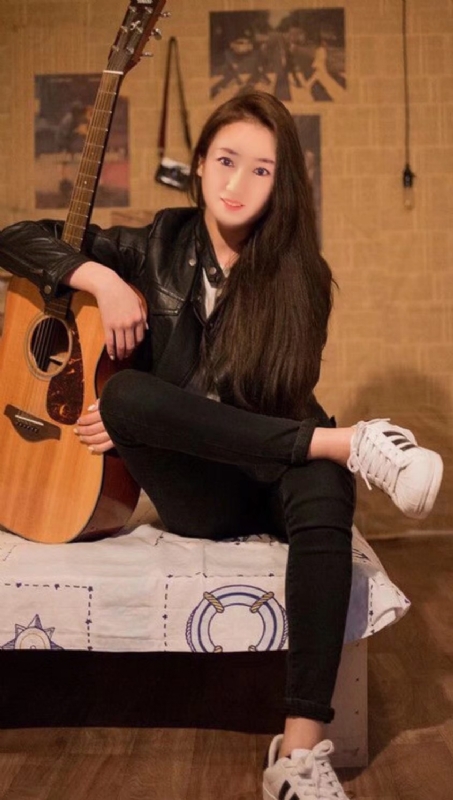 水中月的第一张照片--鞍山相亲服务中心