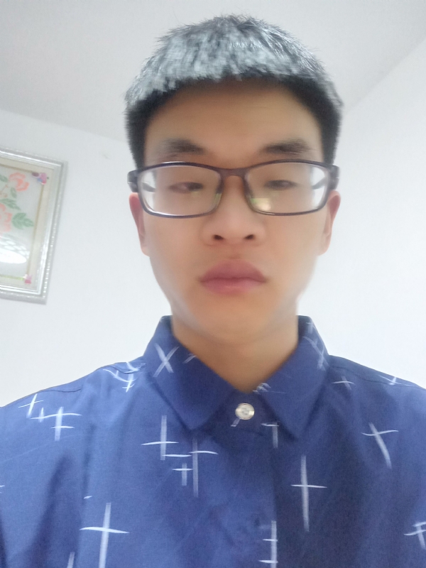 搬砖小伙的第一张照片--鞍山相亲服务中心