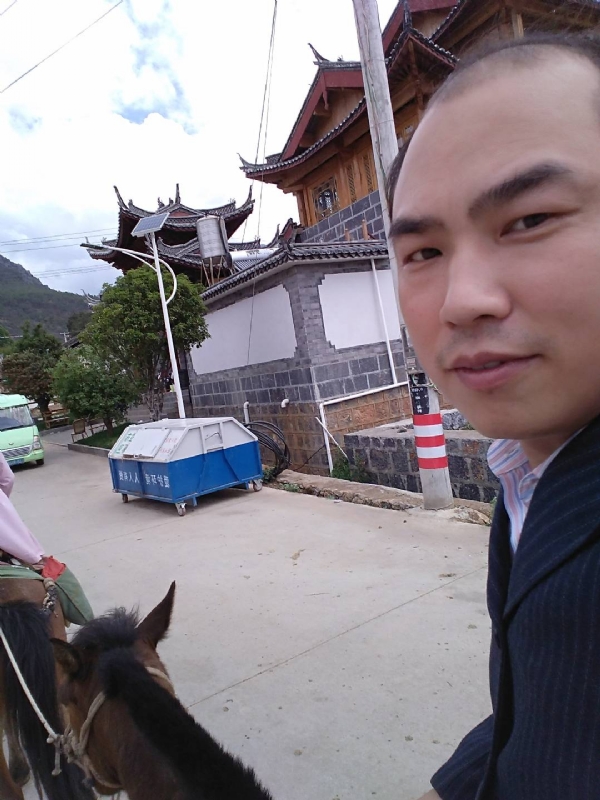 当代军人的第一张照片--鞍山相亲服务中心