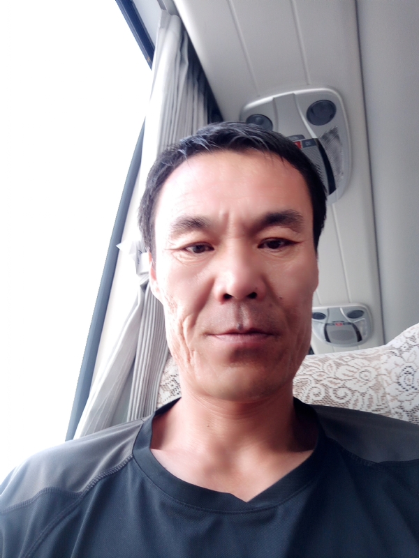 真心诚意的第一张照片--鞍山相亲服务中心