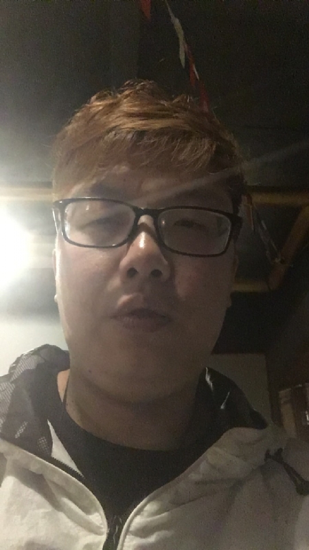 深情久伴更长情的第一张照片--鞍山相亲服务中心