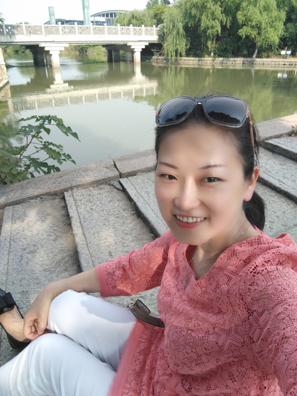 渴慕的第一张照片--鞍山相亲服务中心